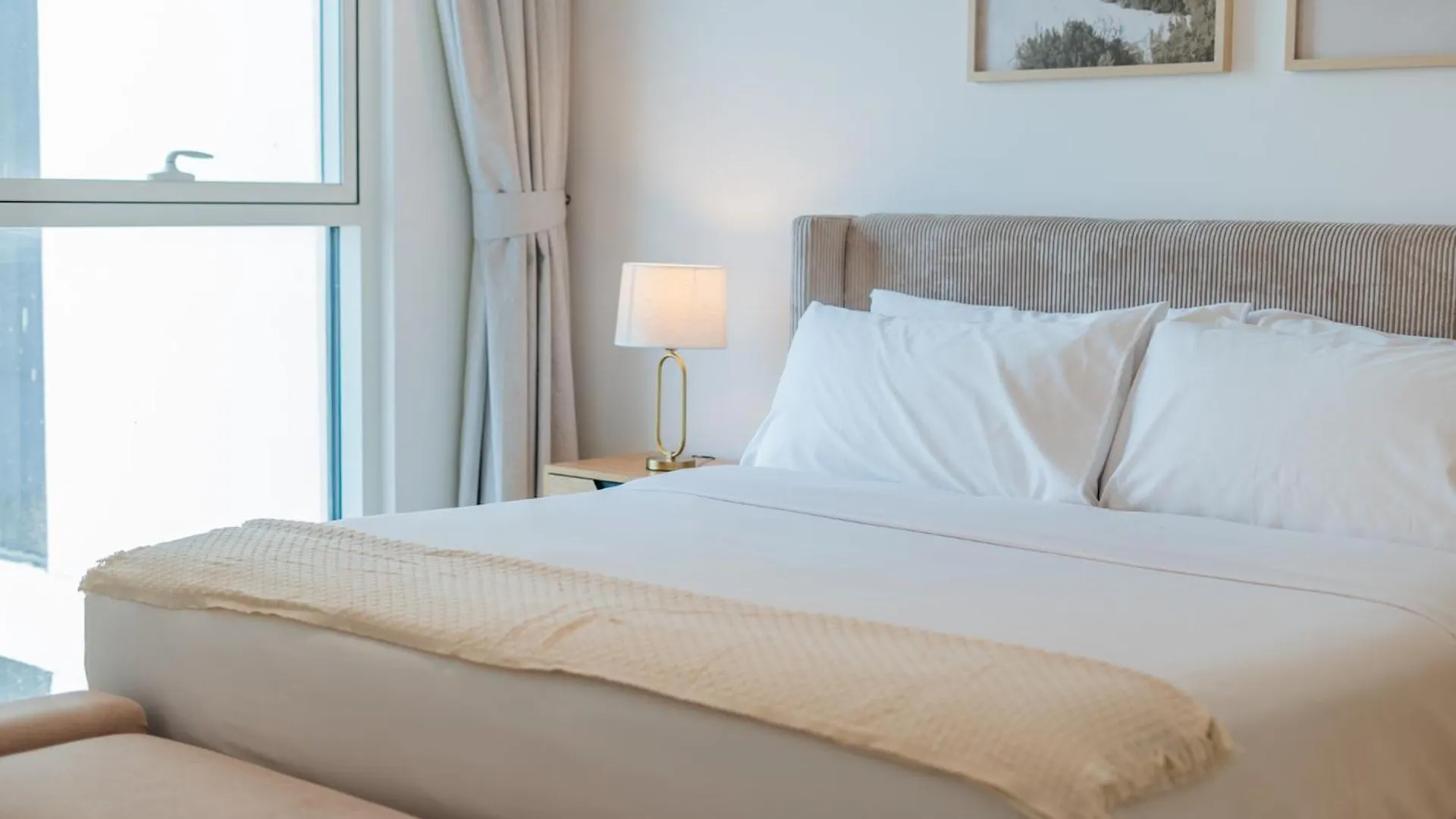 Two Bedroom Apartment By Otolo Homes With Free Yas Theme Park Tickets Zjednoczone Emiraty Arabskie