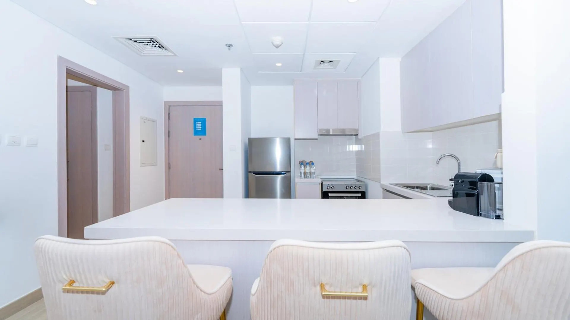 Two Bedroom Apartment By Otolo Homes With Free Yas Theme Park Tickets Emirati Arabi Uniti